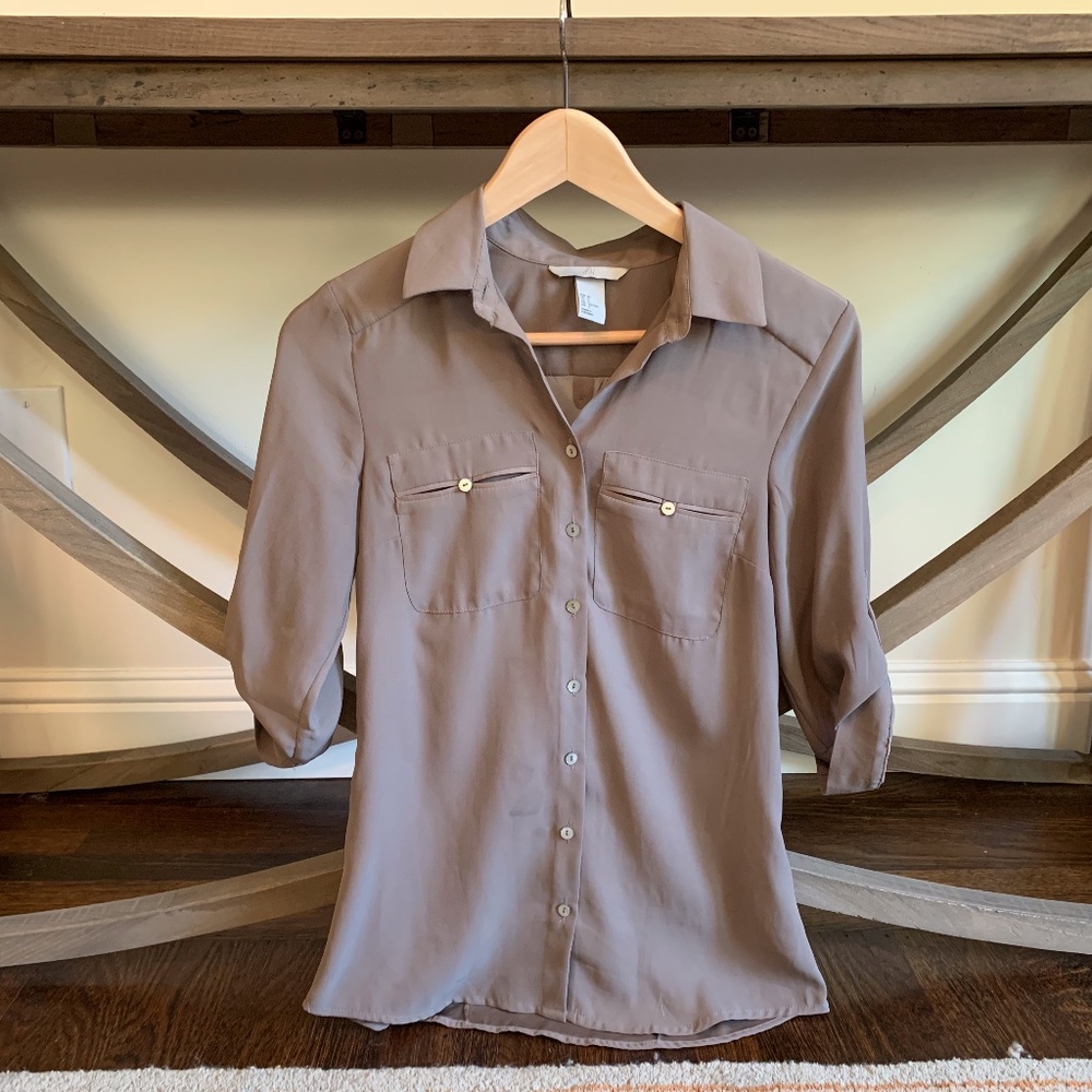 H&M button-up blouse